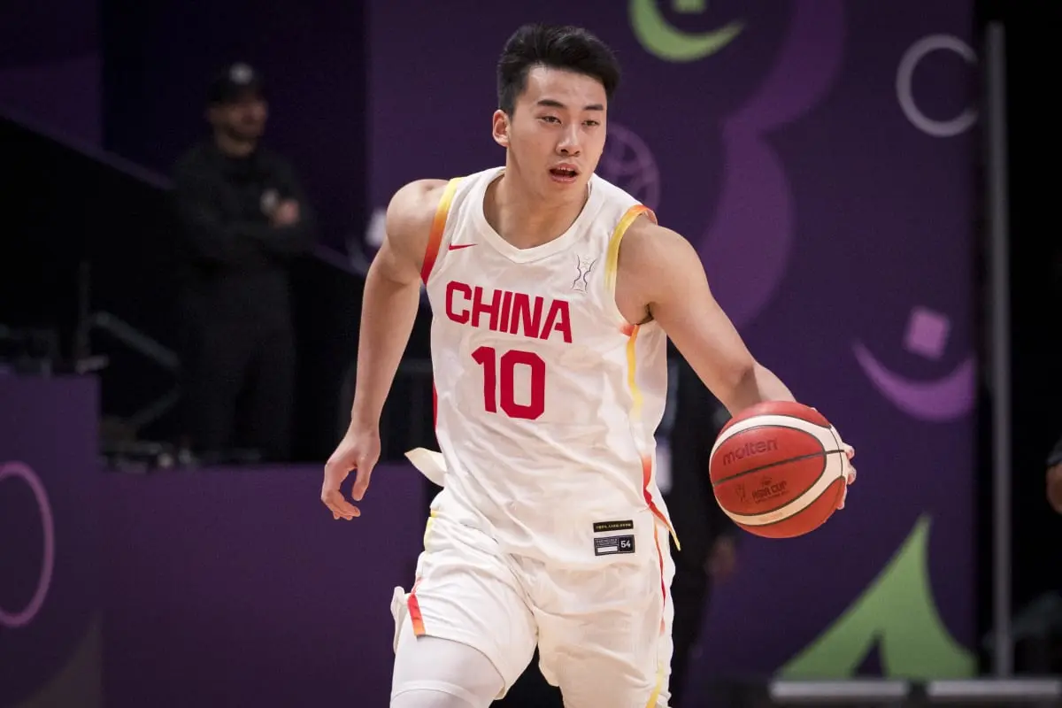 多的出手次, 在NCAA